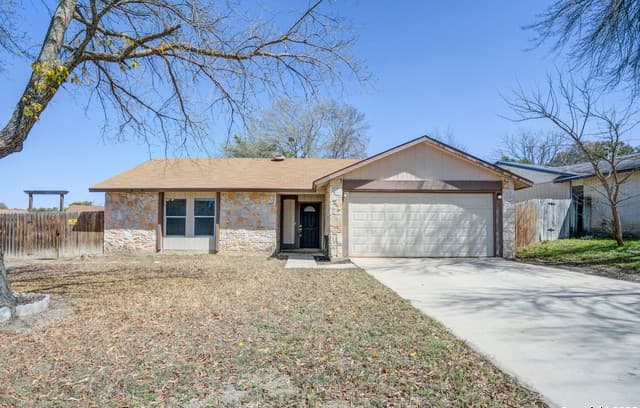 3-bedroom rental at 13926 Anchorage Hill in San Antonio TX