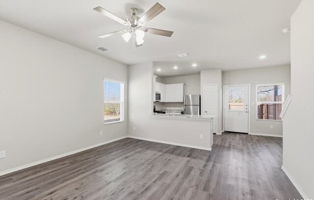 3-bedroom rental at 518 Abigail in San Antonio, TX — photo 3