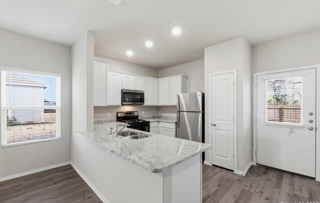 3-bedroom rental at 518 Abigail in San Antonio, TX — photo 4