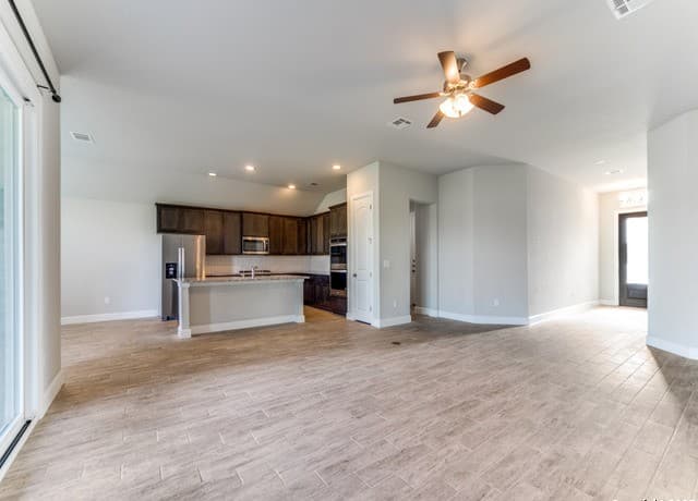 3-bedroom rental at 108 Simpatico in Boerne, TX — photo 4