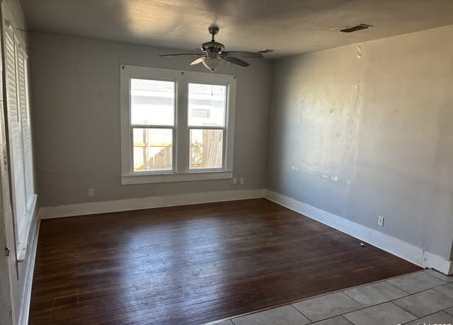 3-bedroom rental at 838 King Ave in San Antonio, TX — photo 3