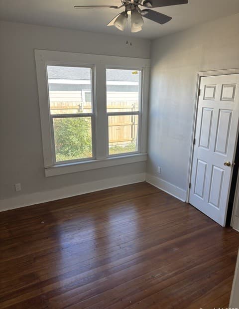 3-bedroom rental at 838 King Ave in San Antonio, TX — photo 5