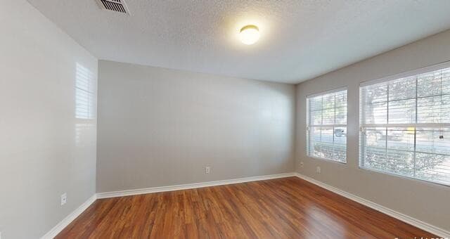3-bedroom rental at 9515 Boatman Pier in Converse, TX — photo 4