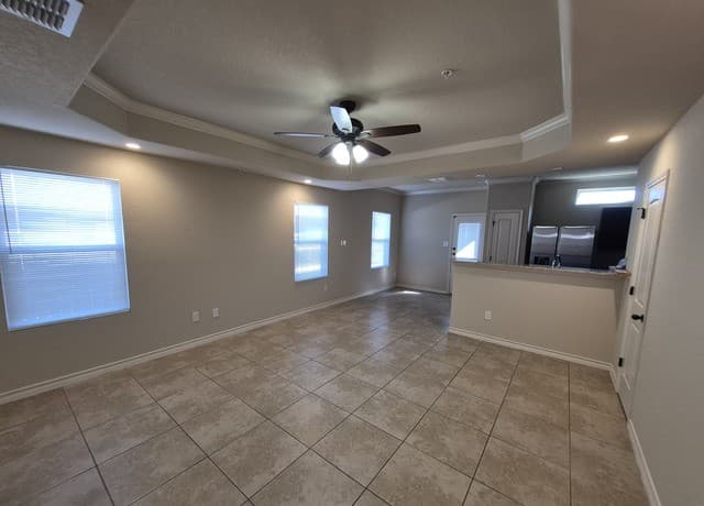 3-bedroom rental at 6426 Marcel Way Unit 104 in San Antonio, TX — photo 2