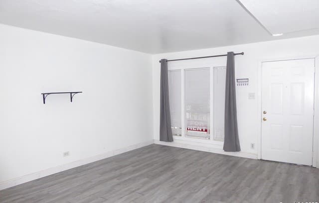 2-bedroom rental at 255 E Rampart Unit 211 in San Antonio, TX — photo 5