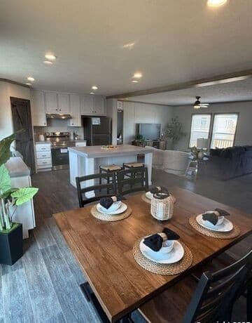 3-bedroom rental at 15966 Flores Curve in San Antonio TX