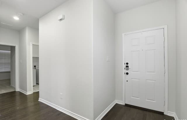3-bedroom rental at 7907 Expectation Dr in San Antonio, TX — photo 3