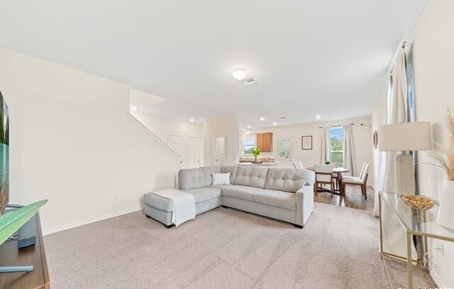 3-bedroom rental at 10643 W Military Drive Unit 33 in San Antonio, TX — photo 5