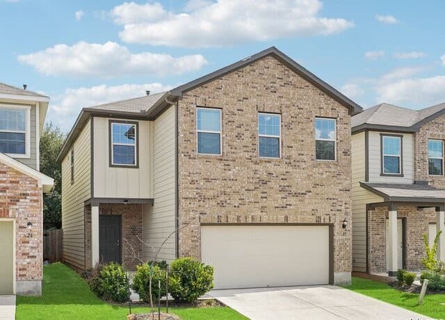4-bedroom rental at 6806 Prue Rd Unit 27 in San Antonio, TX — photo 2