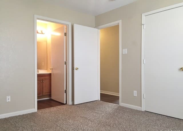 3-bedroom rental at 13023 Oconnor Cv in San Antonio, TX — photo 4