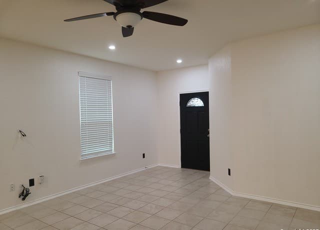 3-bedroom rental at 11319 Impressive Way in San Antonio TX