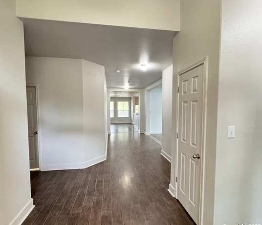 4-bedroom rental at 1011 Orchid Grv in San Antonio TX