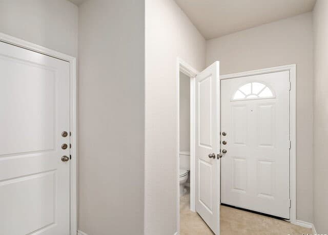 3-bedroom rental at 6258 Eddie Way Unit 1 in San Antonio, TX — photo 4