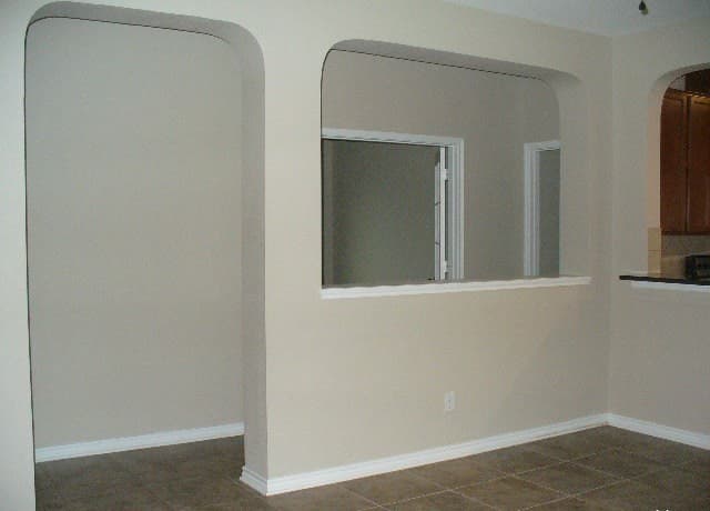 4-bedroom rental at 9911 Boxer Crk in San Antonio, TX — photo 5