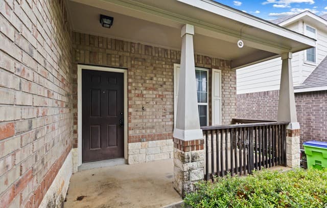 3-bedroom rental at 1443 Kedros in San Antonio, TX — photo 3