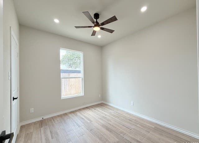 2-bedroom rental at 3274 N Ih 35 Unit 1 in Natalia, TX — photo 3