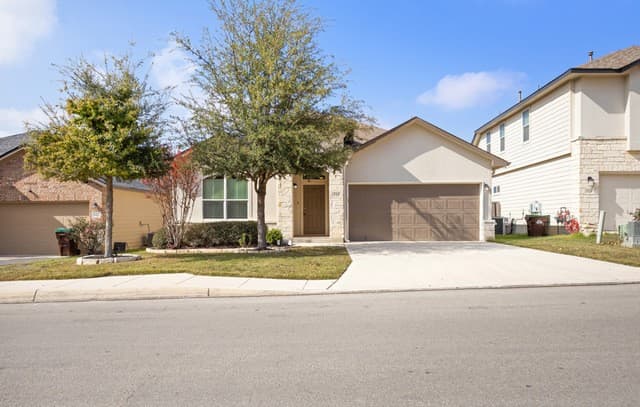 3-bedroom rental at 515 Sage Thrasher in San Antonio TX