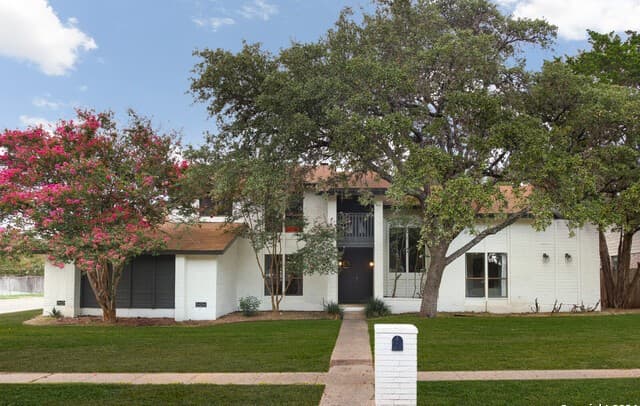 4-bedroom rental at 4423 Black Walnut Woods in San Antonio TX