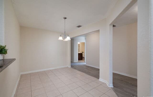 3-bedroom rental at 6507 Luckey Sq in San Antonio, TX — photo 4