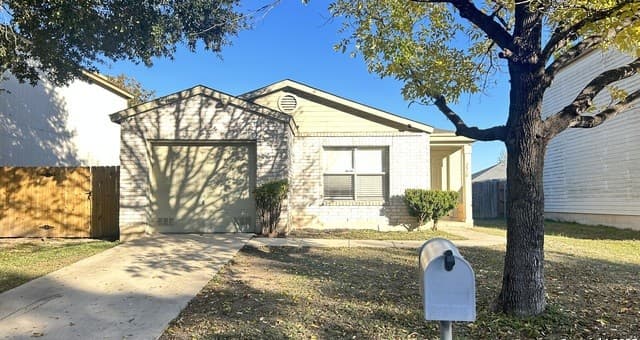 2-bedroom rental at 3510 Bottomless Lk in San Antonio TX