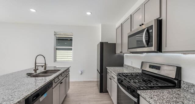 3-bedroom rental at 4422 Chandler Road Unit #8 in San Antonio, TX — photo 4