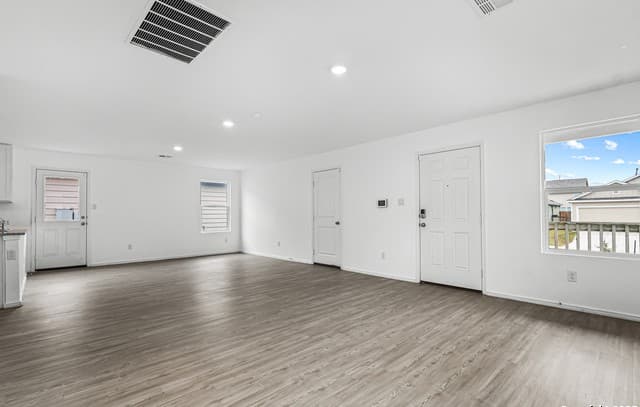 3-bedroom rental at 2811 Gustavo in Converse, TX — photo 5
