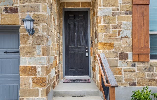 4-bedroom rental at 11627 Troubadour Trail in San Antonio, TX — photo 3
