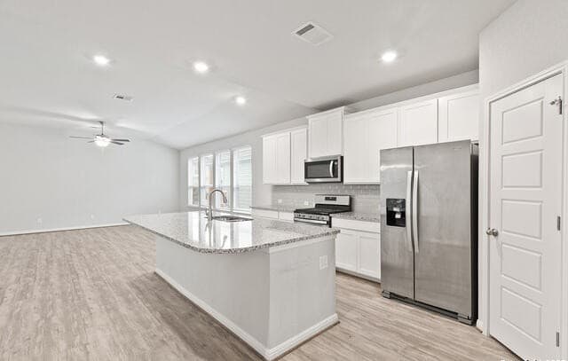4-bedroom rental at 11627 Troubadour Trail in San Antonio, TX — photo 5