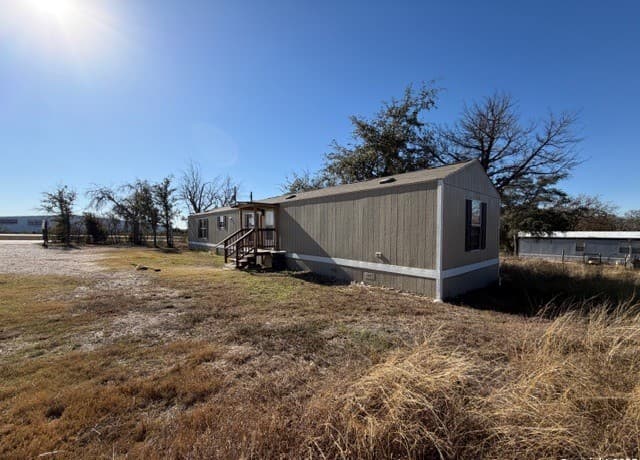 3-bedroom rental at 35 N Creek in Comfort TX