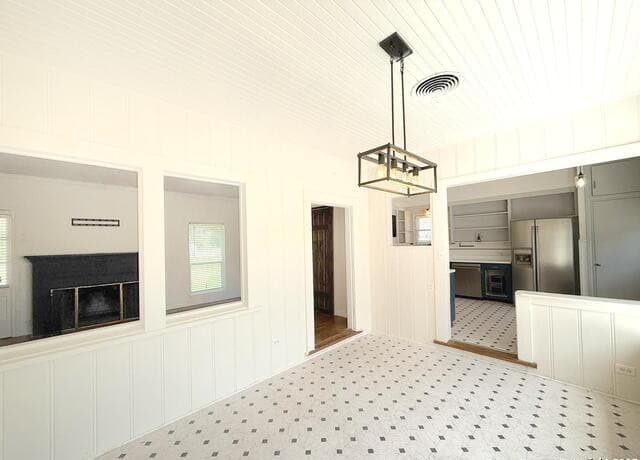 3-bedroom rental at 1214 Sutton in San Antonio, TX — photo 4