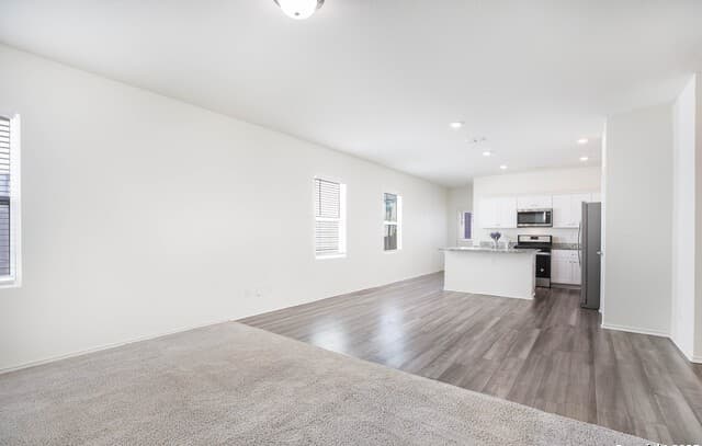 3-bedroom rental at 5214 Winding Stream in St Hedwig, TX — photo 5