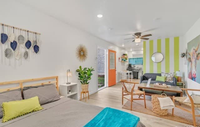 1-bedroom rental at 1407 Leal Unit 3 in San Antonio TX