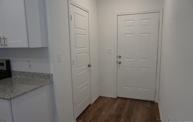 4-bedroom rental at 1206 Casa Luminar in Converse, TX — photo 4
