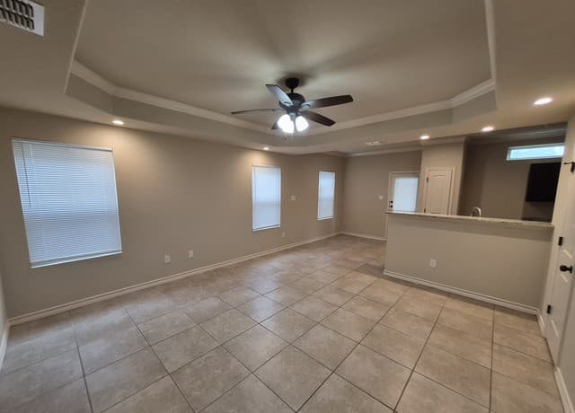 3-bedroom rental at 7034 Lakeview Dr. Unit 101 in San Antonio TX