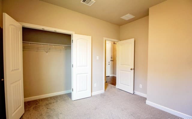 4-bedroom rental at 1024 Water Oak in Schertz, TX — photo 4