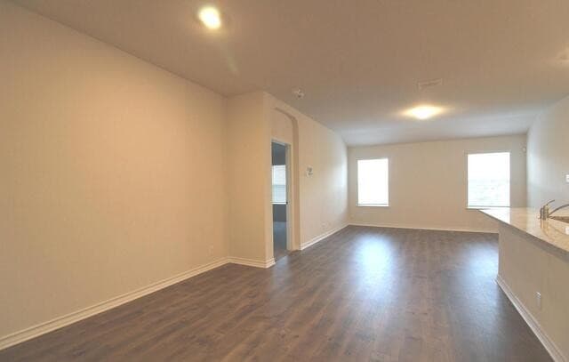 3-bedroom rental at 14207 Minette in San Antonio, TX — photo 5