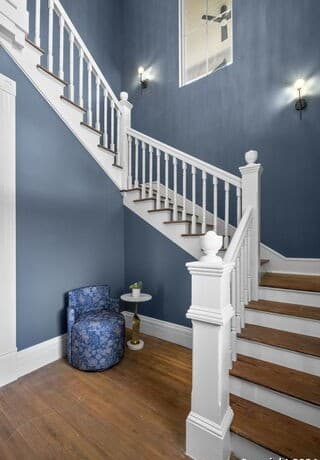 2-bedroom rental at 201 E Carson St Unit 2 in San Antonio, TX — photo 4