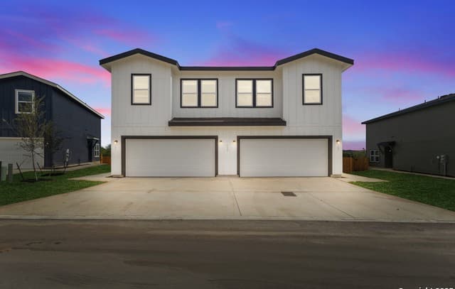 3-bedroom rental at 106 Sai Manor Unit 101 in San Antonio TX