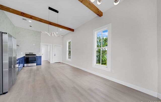 2-bedroom rental at 1219 Muncey in San Antonio, TX — photo 4