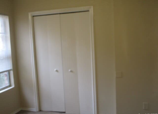 2-bedroom rental at 12213 Maverick Bluff in San Antonio, TX — photo 5