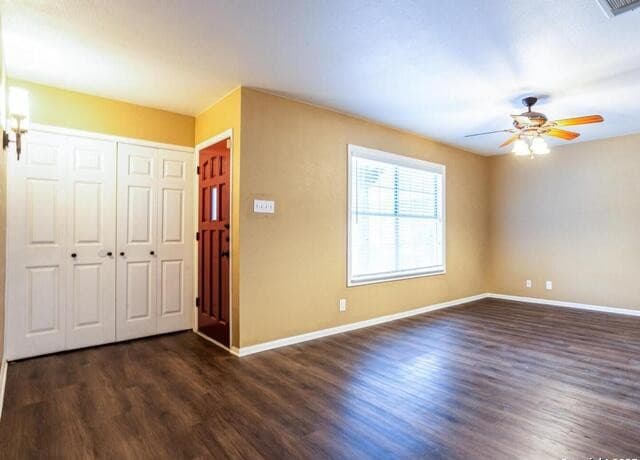 2-bedroom rental at 1002 Mount Riga in San Antonio, TX — photo 3