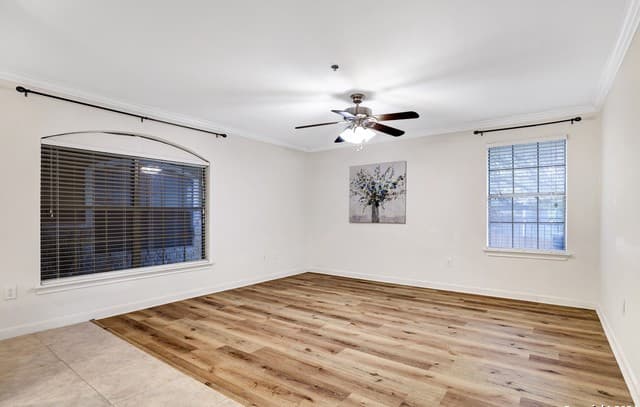 3-bedroom rental at 7323 Snowden Rd Unit 3108 in San Antonio, TX — photo 5