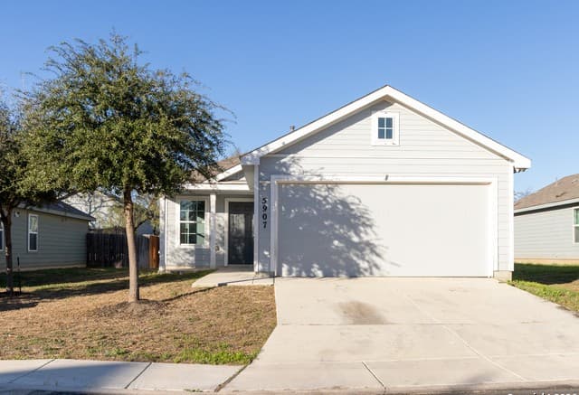 3-bedroom rental at 5907 Lady in San Antonio TX