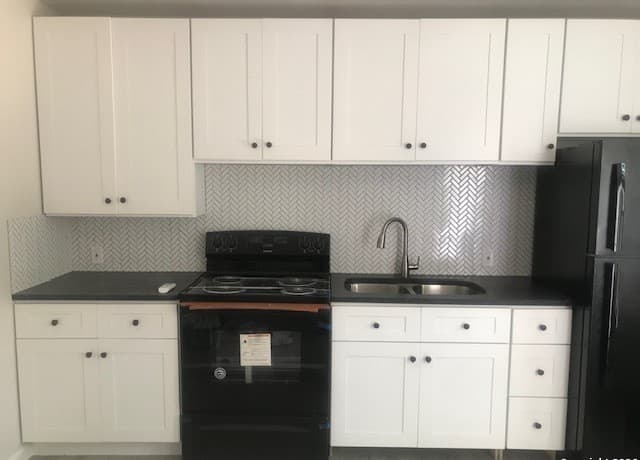 1-bedroom rental at 112 Oelkers in San Antonio, TX — photo 4