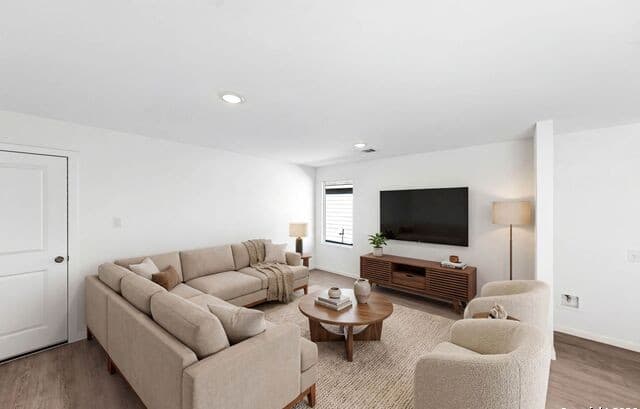 3-bedroom rental at 3822 Glade Creek in San Antonio, TX — photo 4
