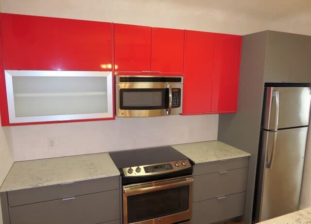 1-bedroom rental at 403 W Elsmere Pl Unit 4 in San Antonio, TX — photo 5