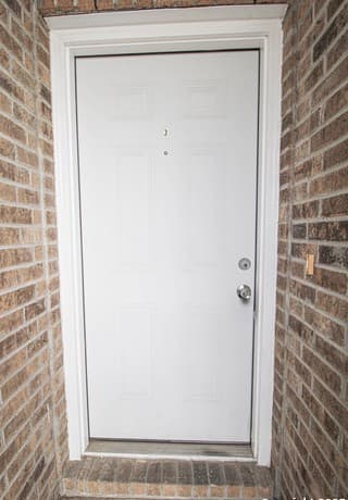 2-bedroom rental at 530 Dukeway Unit 3 in Universal City, TX — photo 2