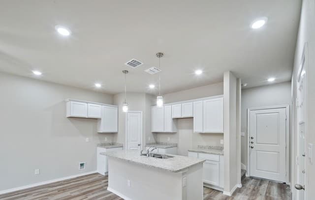 3-bedroom rental at 8911 Fm 1560 N Unit 407 in San Antonio, TX — photo 3