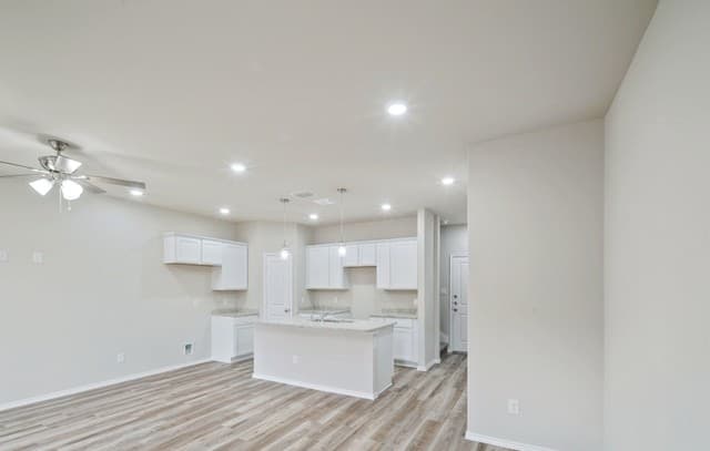 3-bedroom rental at 8911 Fm 1560 N Unit 407 in San Antonio, TX — photo 4