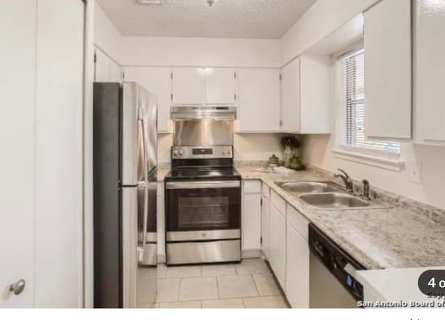 1-bedroom rental at 923 Vance Jackson Unit 1210 in San Antonio, TX — photo 2